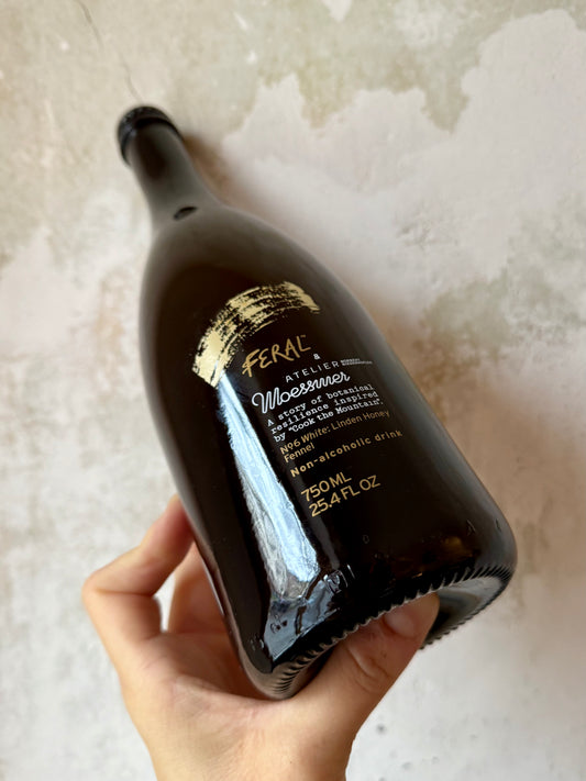 N°6 / No. 6 – Weiß: Lindenhonig, Fenchelsaat, Latschenkiefer